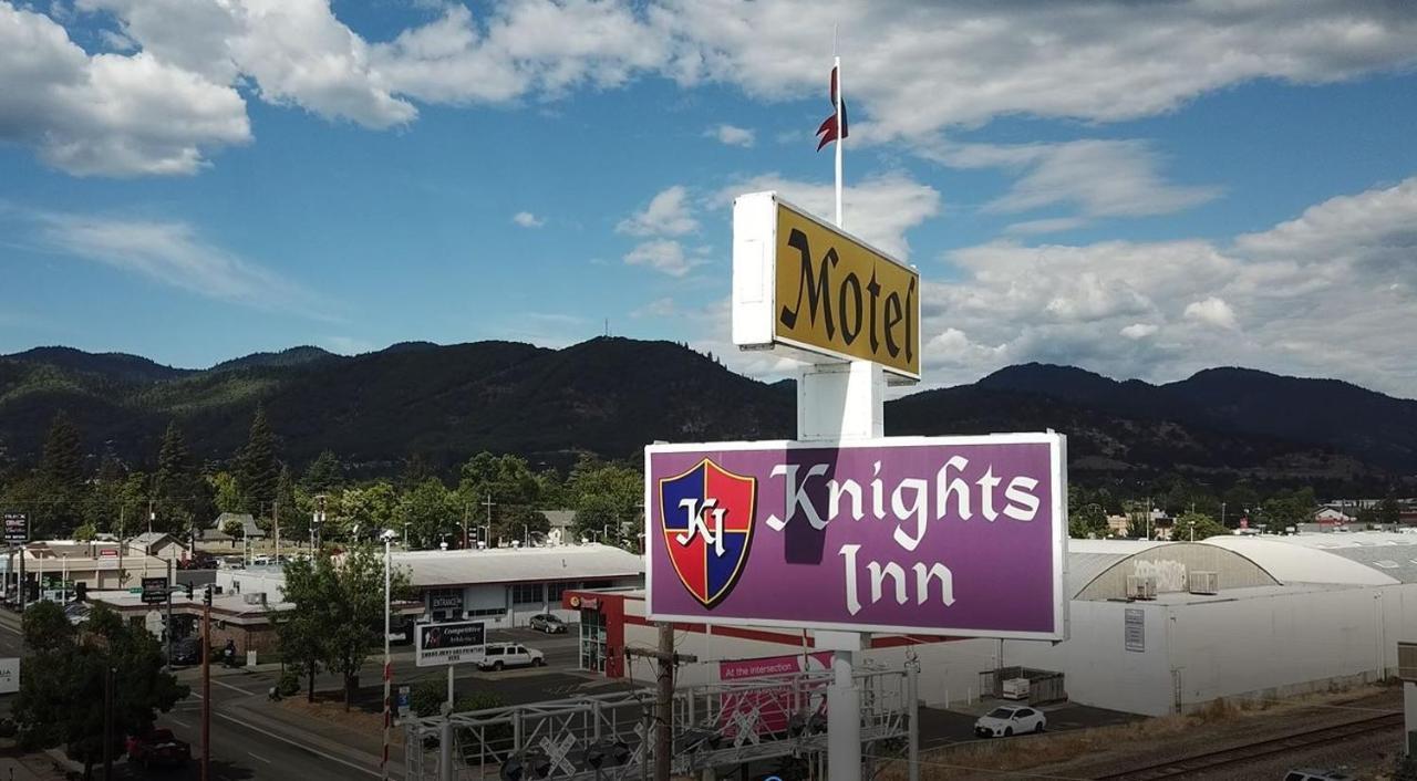 Knights Inn Motel Grants Pass Exterior photo